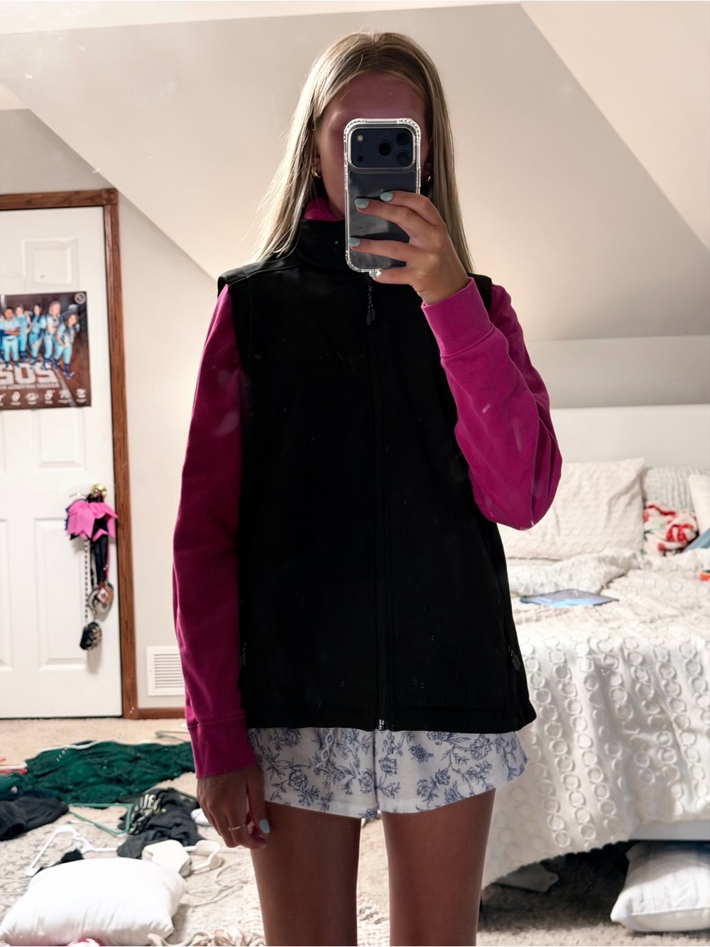 Pulse Black Fleece Vest with Pink Sleeves